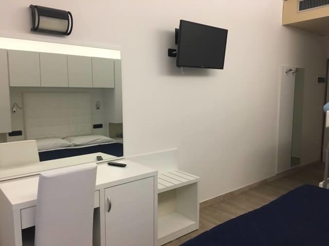 Hotel Saint Tropez Riccione Eksteriør bilde